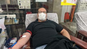 David Eshed a fait un don de sang au MDA Blood Services Center à Tel Hashomer le 05/02/2022
