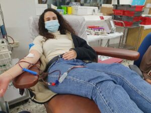 Inbar Pinto donated blood at the MDA Blood Services Center in Tel Hashomer on 05/02/2022