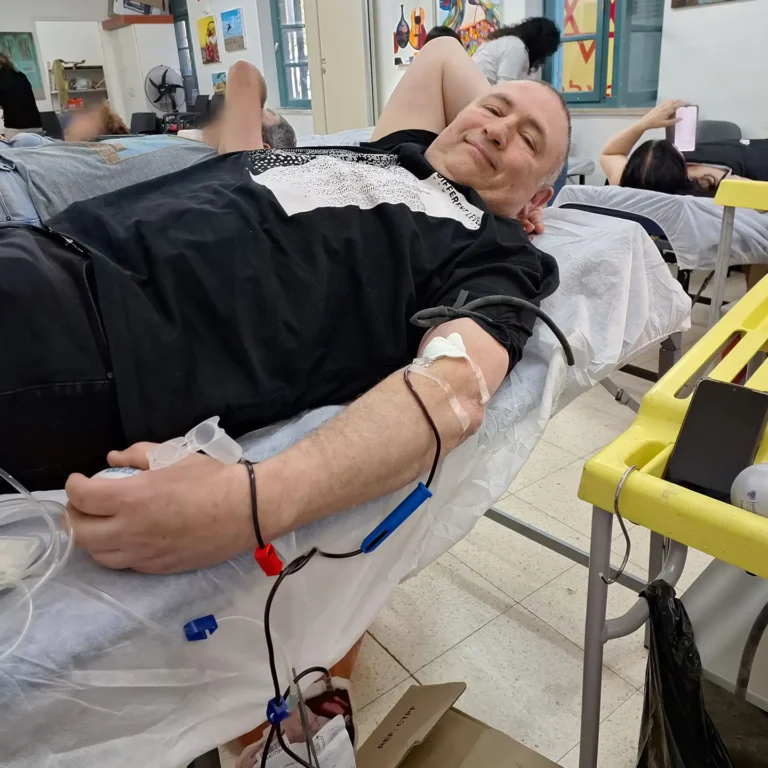 Patrick Kreisman a fait son 80e don le 3/4/2025 au Rotary Club de Zichron Yaakov